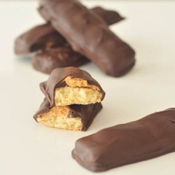 Homemade Twix Cookie Bars