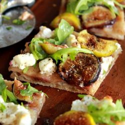 Fig, Goat Cheese, Arugula Flatbread