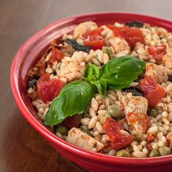 Skillet Chicken wit Orzo