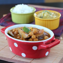 Brinjal Garbanzo Kuzhambu