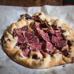 Fig Cake with Marzipan