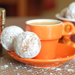 Apple Pie Donut Holes
