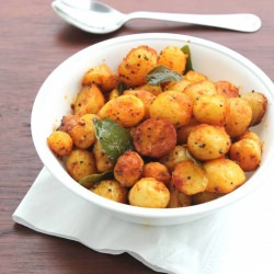 Pan Rroasted Baby Potatoes