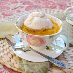 Vegan Pumpkin Mug Cake