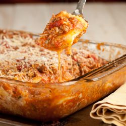 Cheesy Ravioli Bake Casserole