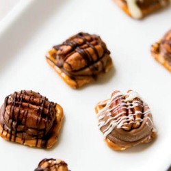 Caramel Chocolate Turtle Pretzels