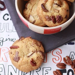 Schokobon & Pecan Cookies