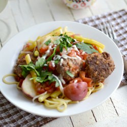 Garlic Meatballs with Potatoes