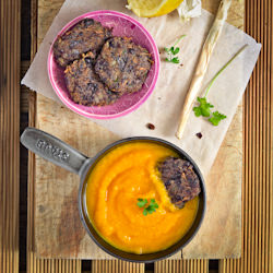 Red Bean Balls with Sauce