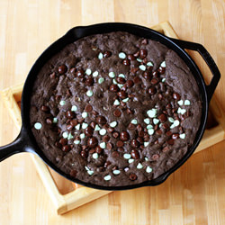 Chocolate Chip Mint Skillet Cookie