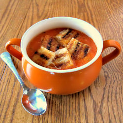 Tomato Basil Soup with Croutons