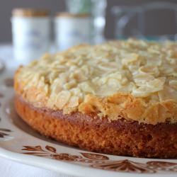 Finnish Tosca Cake