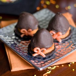 Choc-Covered Strawberry Witch Hats