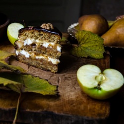 Walnut Apple Caramel Cake