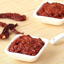 Red Chilli Garlic Chutney