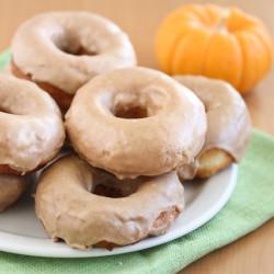 Pumpkin Spice Donuts