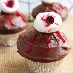 Bloody Cyclops Cupcakes
