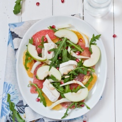 Salad with Apples, Fennel, Arugula