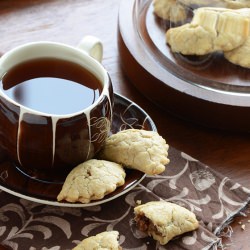 Mini Maple-Walnut Turnover Cookies
