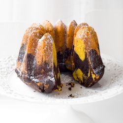 Chocolate-Pumpkin Marble Cake