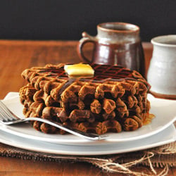 Vegan Gingerbread Waffles