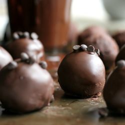 Triple Chocolate Chipotle Cake Ball