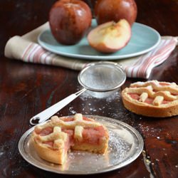 Red Apple Tartelettes