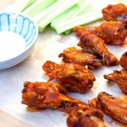 Garlicky Buffalo Chicken Wings