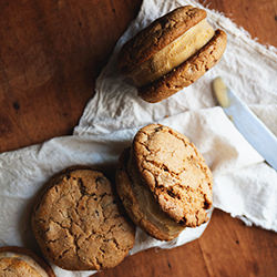 Pumpkin Ice Cream Sandwiches