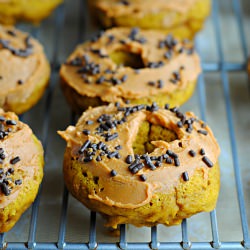 Baked Pumpkin Buttermilk Donuts