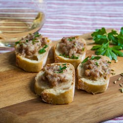 Sausage Crostini