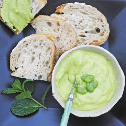 Broad Bean Pesto Dip