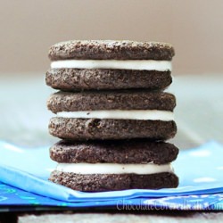 Healthy & Vegan Oreo Cream Cookies