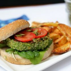 Broccoli & Cashew Veggie Burger