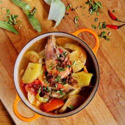 Vietnamese Sour Tamarind Soup