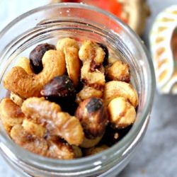 Sweet and Spicy Curried Nuts