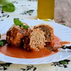 Meatballs with Cabbage and Rice