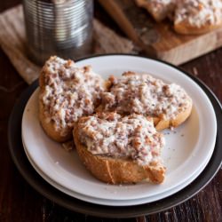 Sausage and Stracchino Crostone
