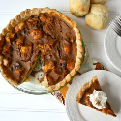 Pumpkin Bread Pudding Pie