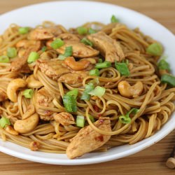 Chicken and Cashew Pasta