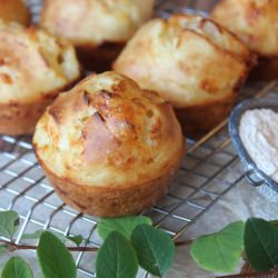 Cheesy Popovers