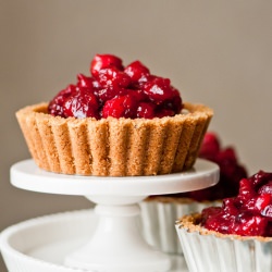 Maple-Walnut Cranberry Tart