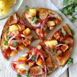 Hawaiian BBQ Turkey Pizza