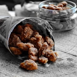 Caramelized Walnuts
