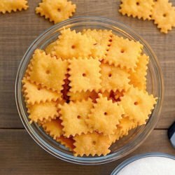 Homemade Cheese Crackers