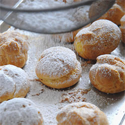 Profiteroles