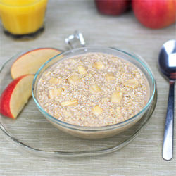 Apples And Cinnamon Oatmeal