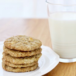 White Chocolate Oatmeal Cookies