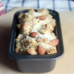 Coconut Cream Coffee Cake Buns