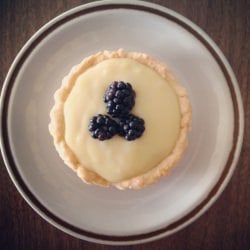 Vanilla Cream Blackberry Pie